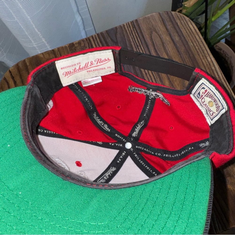 Chicago Bulls SnapBack - Picture 6 of 7